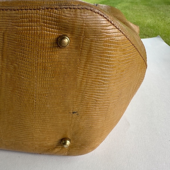 Brahmin Cream /Yellow Croc Emboss Leather Large Tote Bag #103346 - Picture 12 of 16
